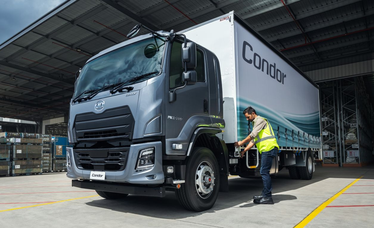 Condor exterior