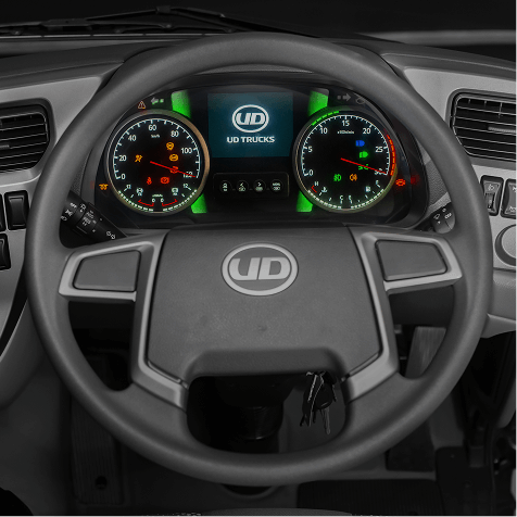 Manibela ng trak na UD Trucks, may illuminated dashboard at gauges