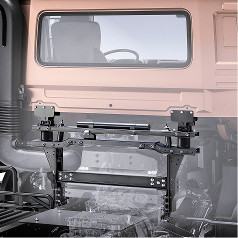 Itim na mounting bracket sa loob ng isang sasakyan.